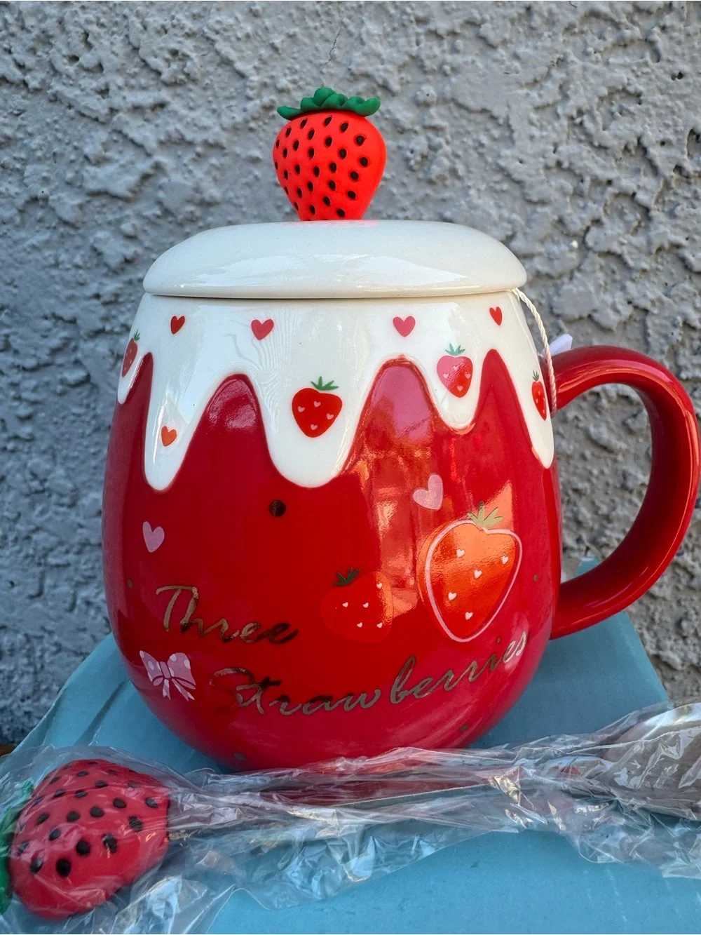 Marlú Strawberry Ceramic Mug Set of 2 with Lid & Spoon - 5